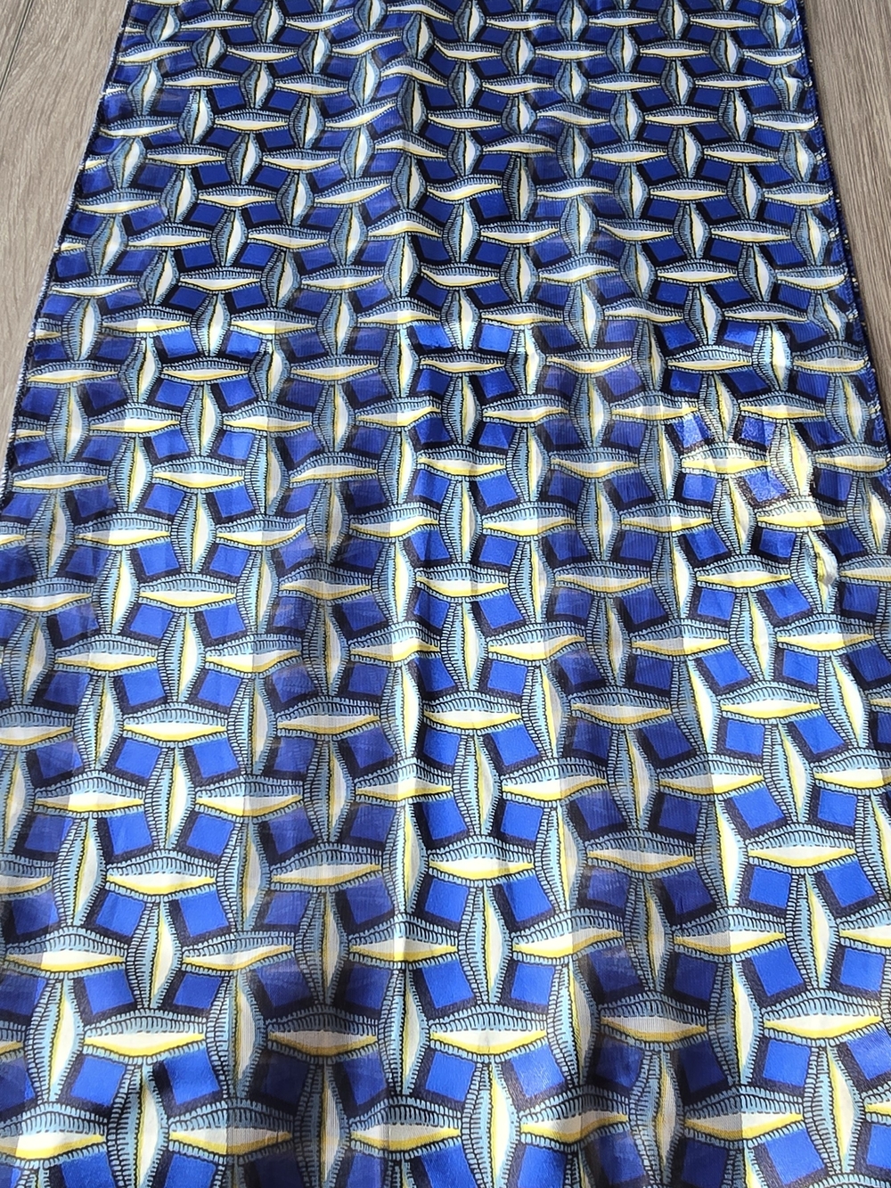 Retro 1970s Psychedelic Geometric Long Scarf Blue White Mod Head Wrap Bandana